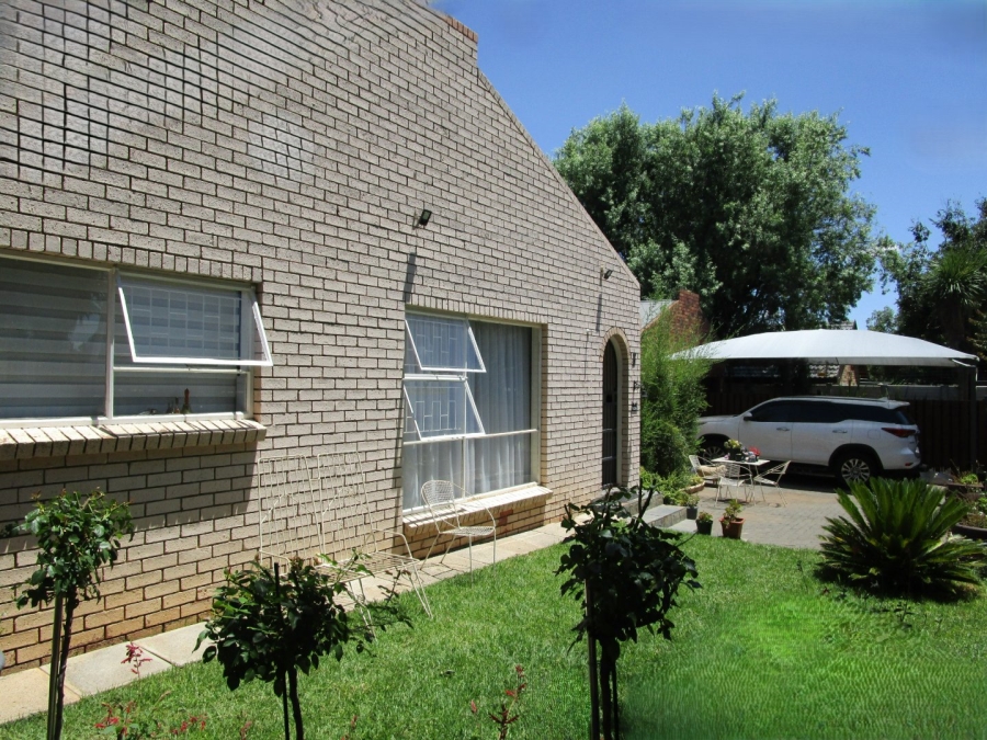 3 Bedroom Property for Sale in Bayswater Free State